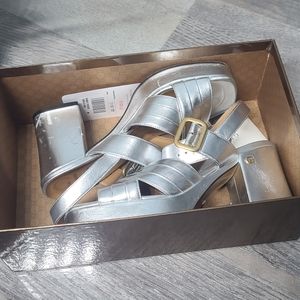 Gucci silver platform